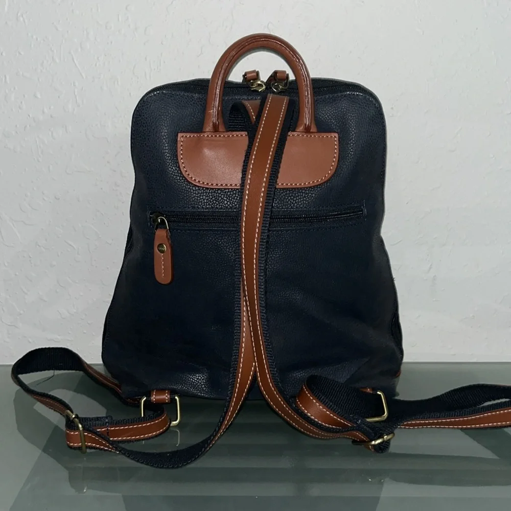 NWOT Ladies Jump flat backpack
